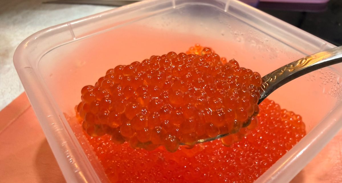 Как отличить настоящую красную икру от подделки: секреты и полезные советы