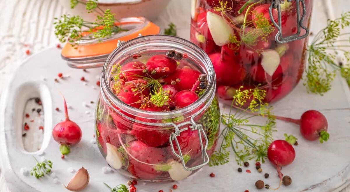 Удивительная закуска из маринованного редиса, которая покорит сердца ваших гостей