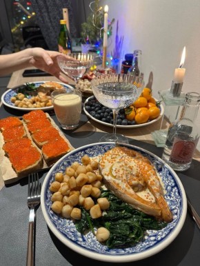 Поделитесь волшебством вашего новогоднего стола