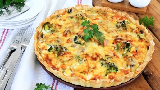 Овощной пирог-киш с яркой начинкой