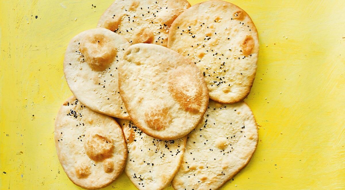 Лепешки из дрожжевого теста: вкус, который объединяет на кухне