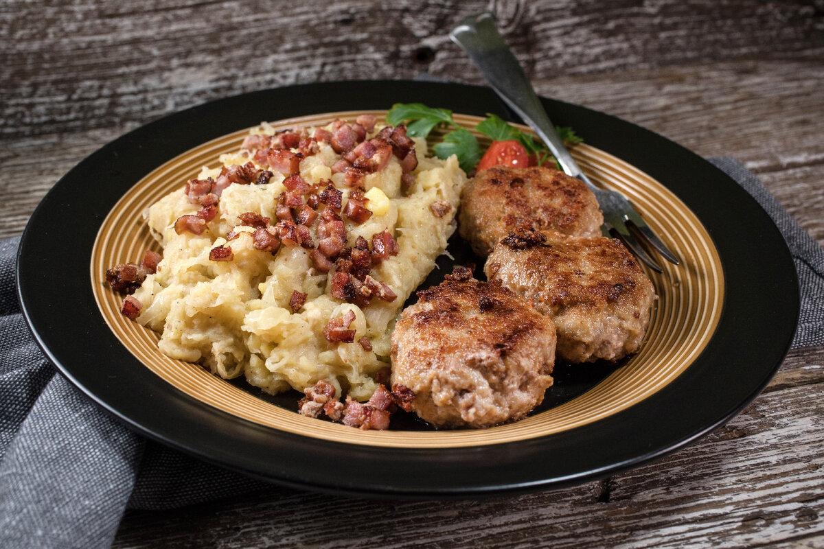 Нежные котлеты из куриного фарша