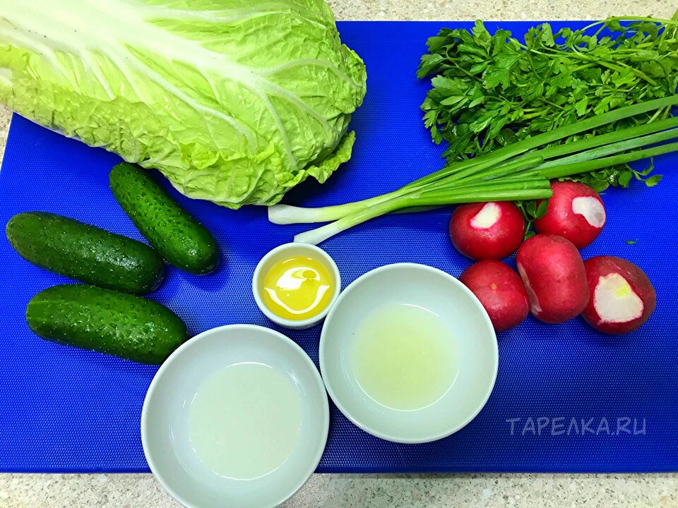 Овощной салат с необычной заправкой: новый взгляд на классическое блюдо