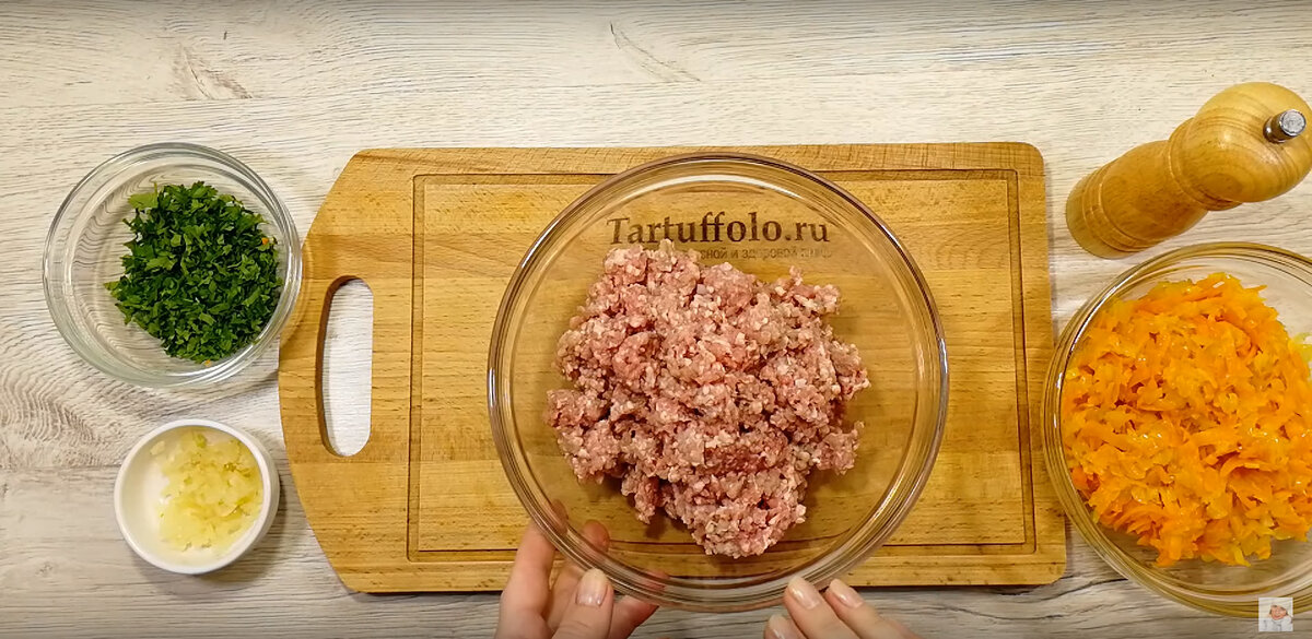 Вкусный семейный обед: рис с мясом в духовке