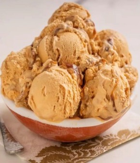 Сладкое искушение: как сделать мороженое с солёной карамелью