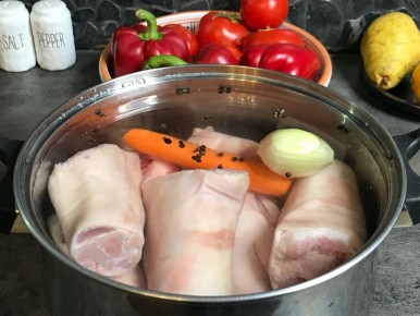 Необычные способы варки холодца