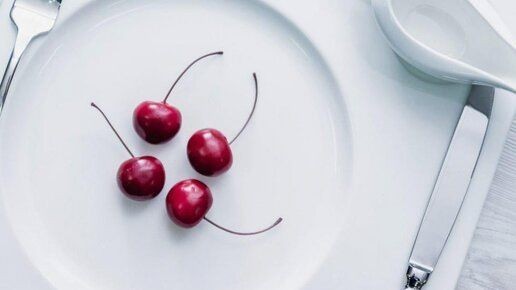 Как правильно есть фрукты: секреты хороших манер