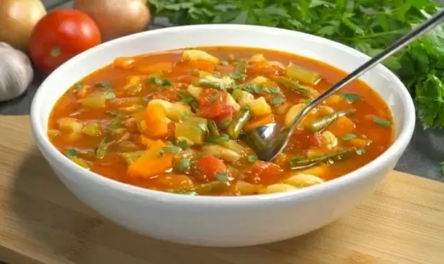 Минестроне: Как создать вкусный итальянский овощной суп