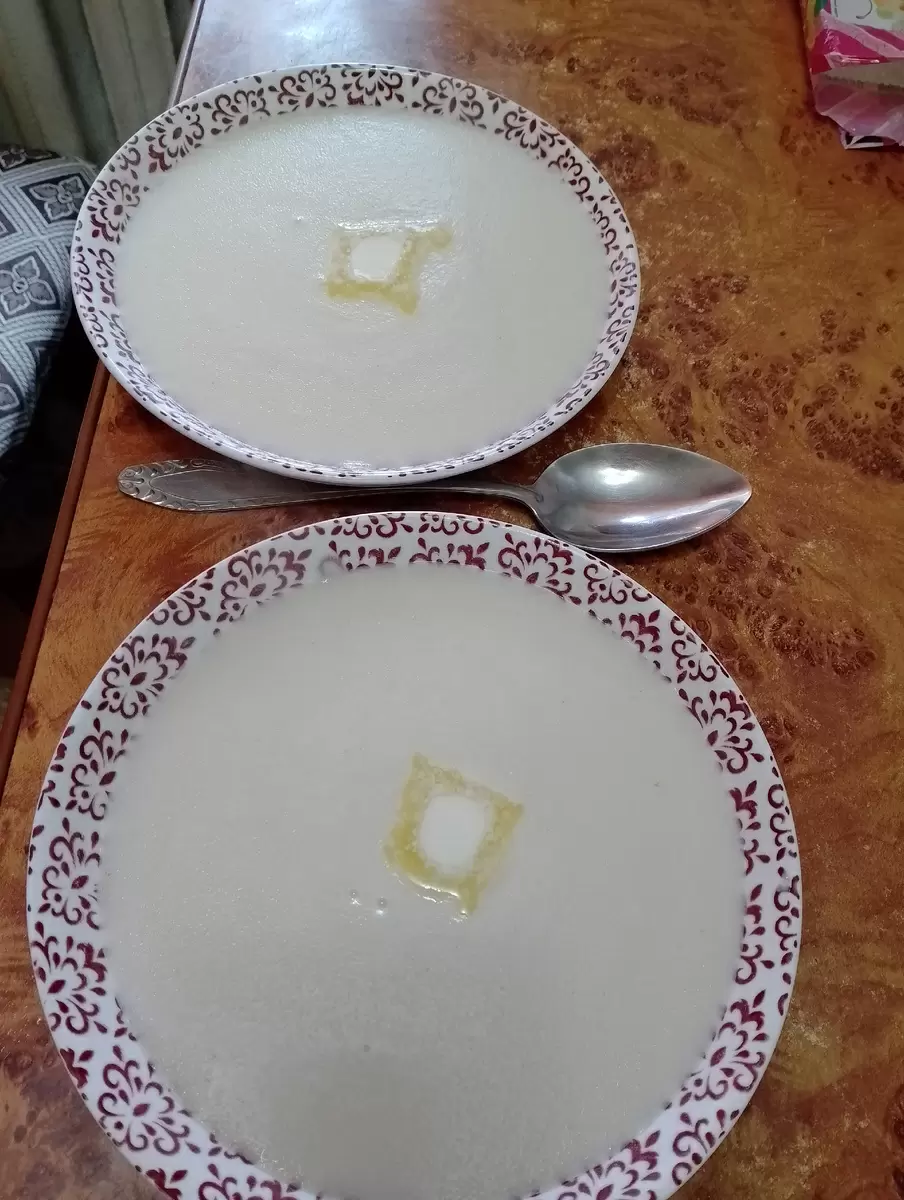 Классическая манная каша: быстро, просто и вкусно