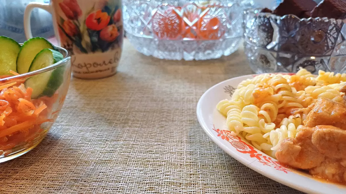 Аппетитная полянка для гурманов