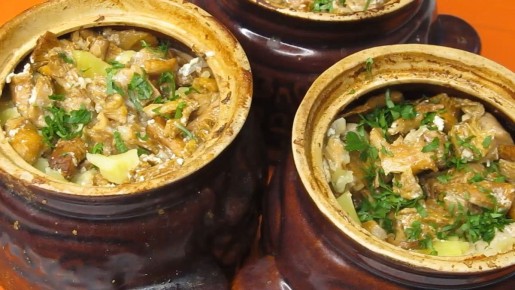 Как приготовить идеально ароматное жаркое в глиняных горшочках