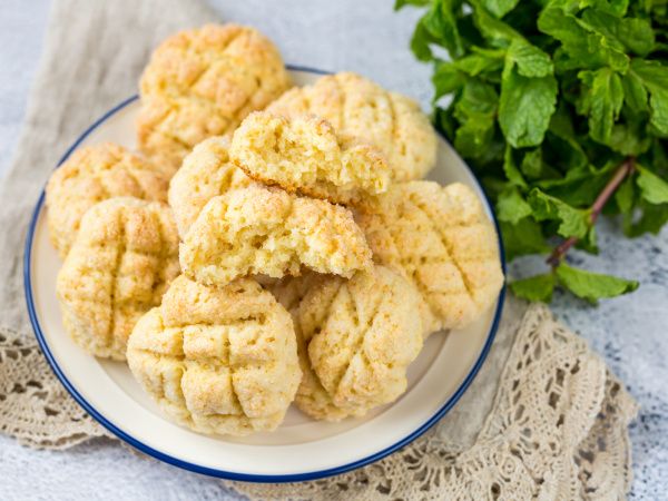 Легкое и вкусное: Как быстро приготовить нежное печенье из простых ингредиентов