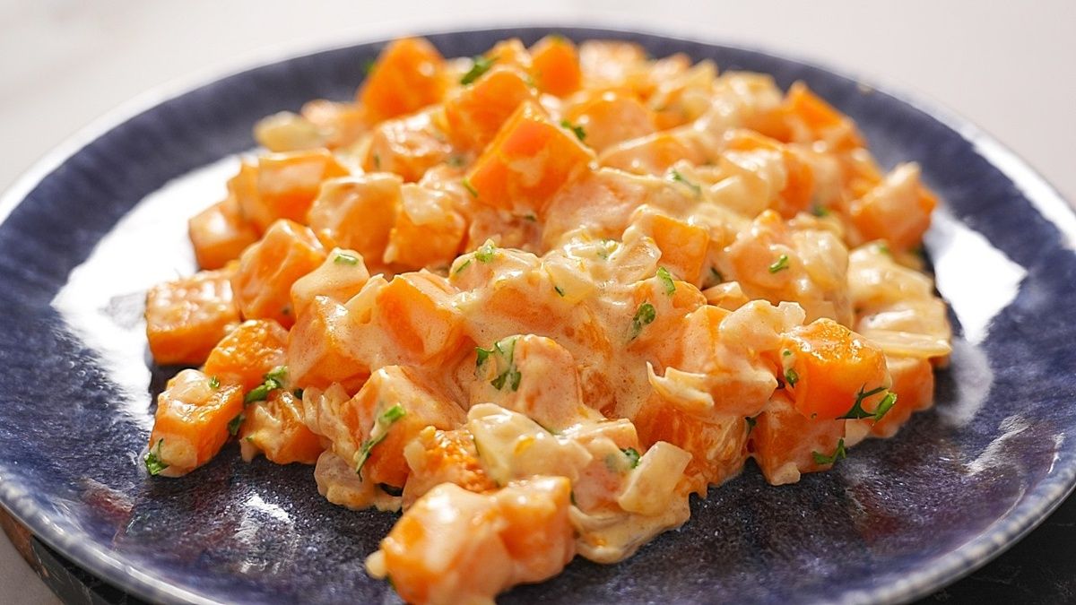 Каждый полюбит: тыква на сковороде с вкусным соусом
