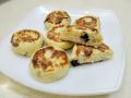 Улучшенные сырники с сухофруктами: новый взгляд на классический рецепт